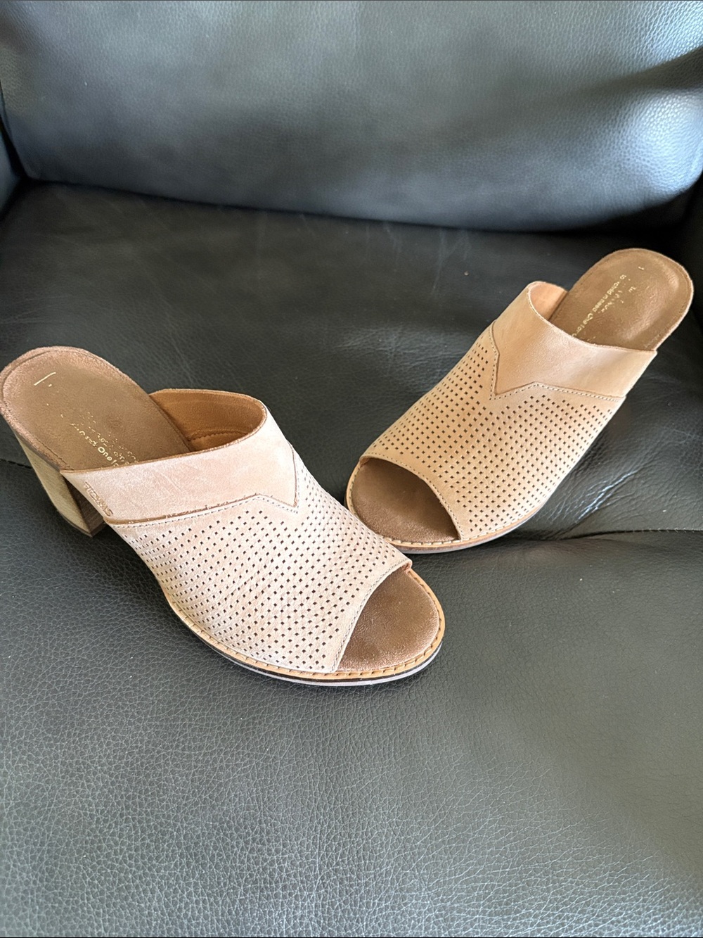 Toms Perforated Open-Toe Mule - Light Brown
